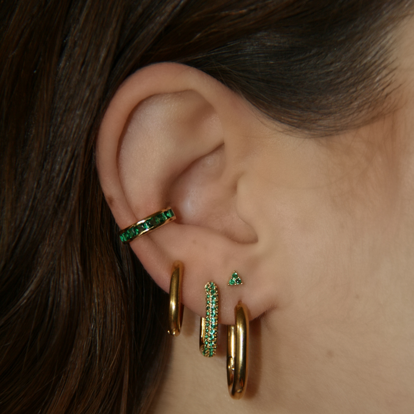 CHUNKY GREEN GEM RECTANGLE HOOP EARRING