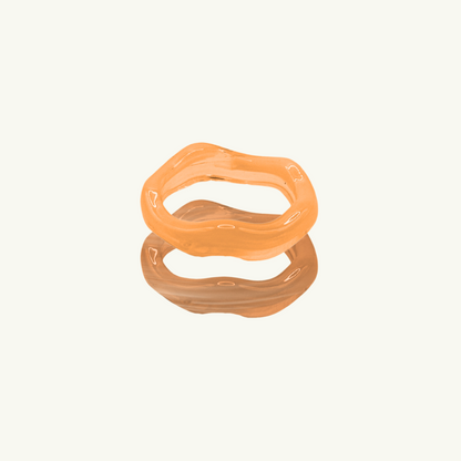 WAVY RESIN RING | CARAMEL