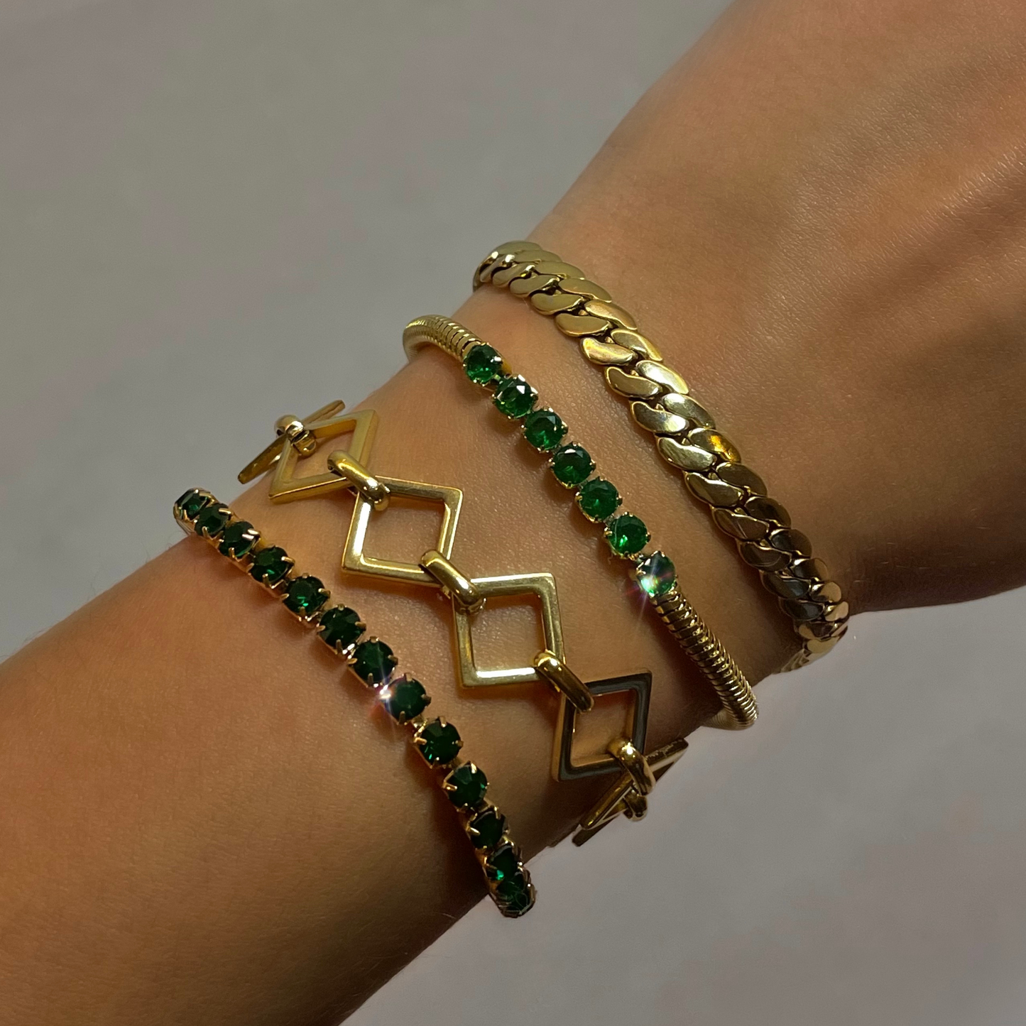 SHINY GREEN SNAKE BRACELET