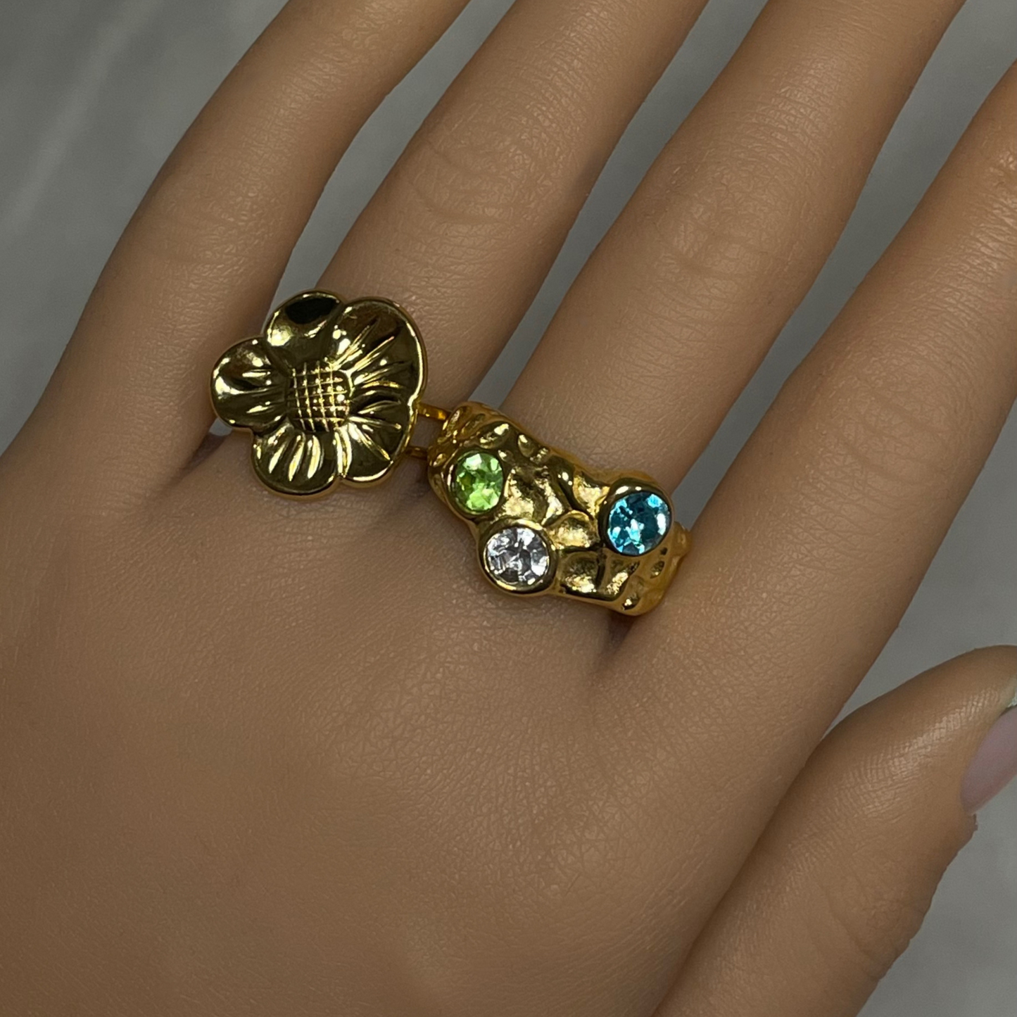 FLOWER RING