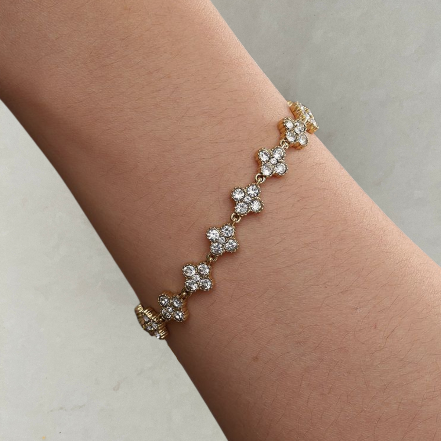 FLOWER TENNIS BRACELET