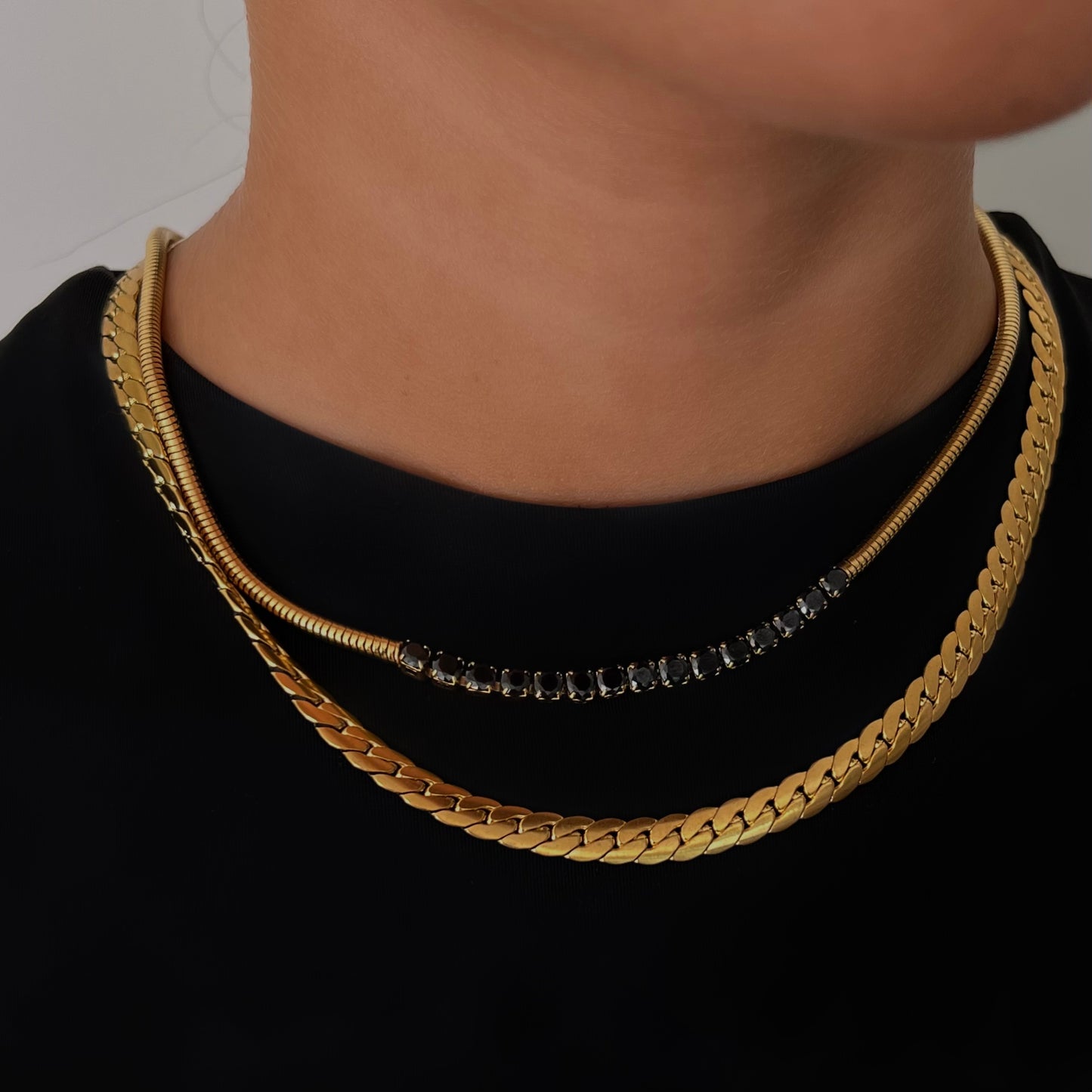 SHINY BLACK SNAKE NECKLACE