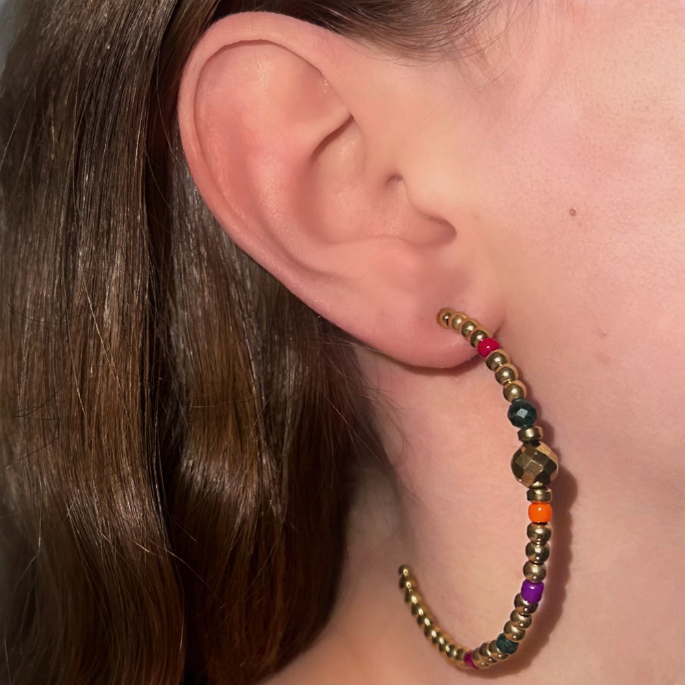 BEADS STATEMENT EARRING