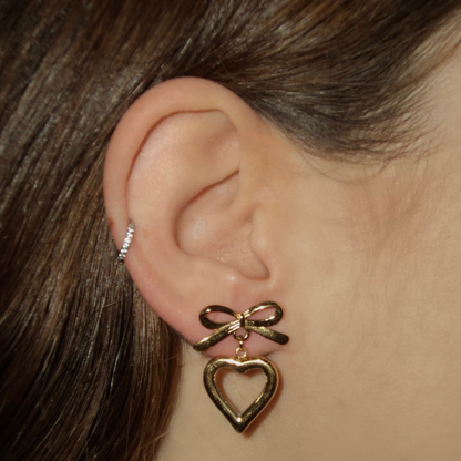 BOW HEART EARRING