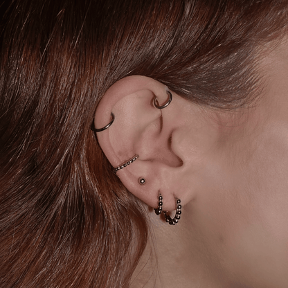 BASIC STUD EARRING