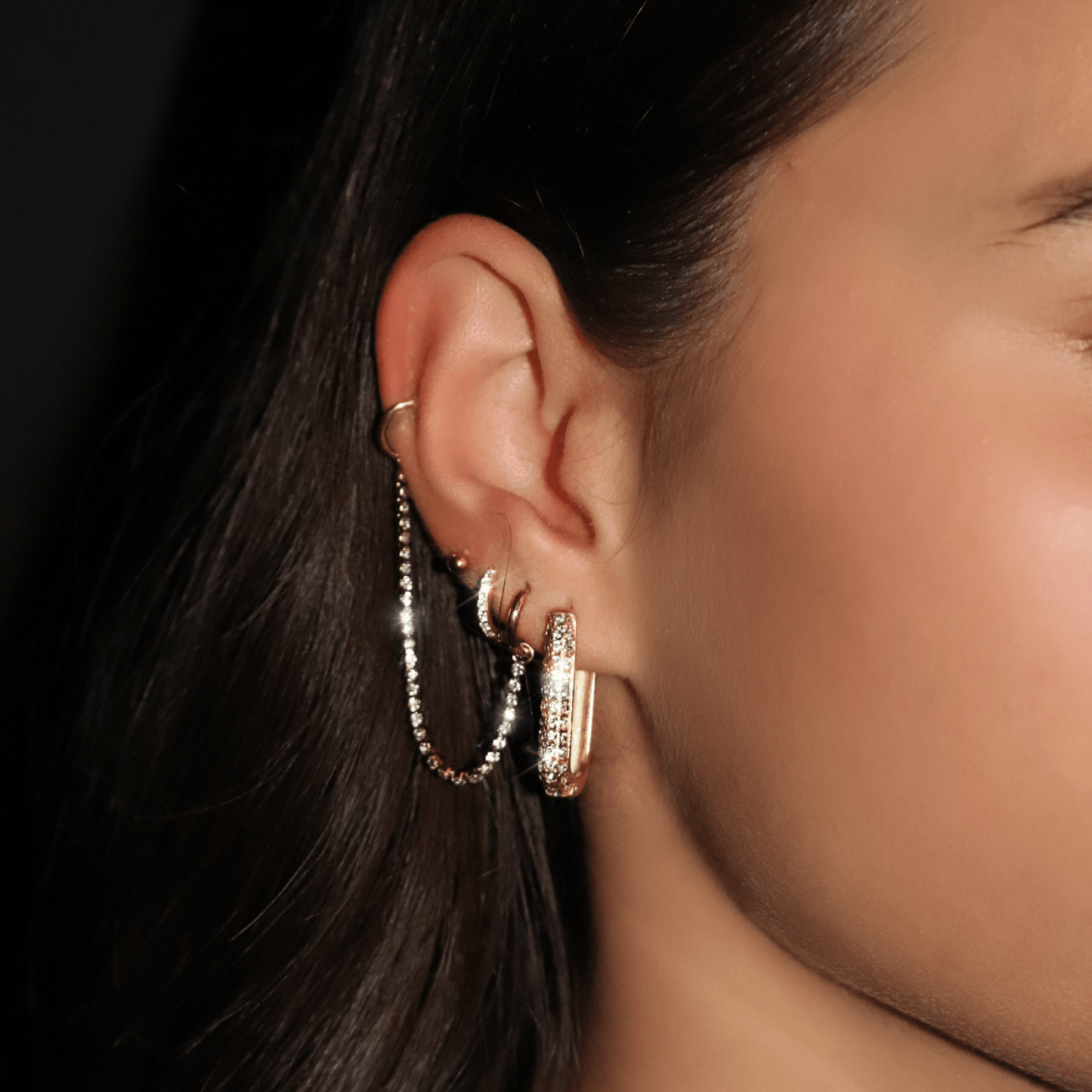 SHINY CHUNKY RECTANGLE HOOP EARRING