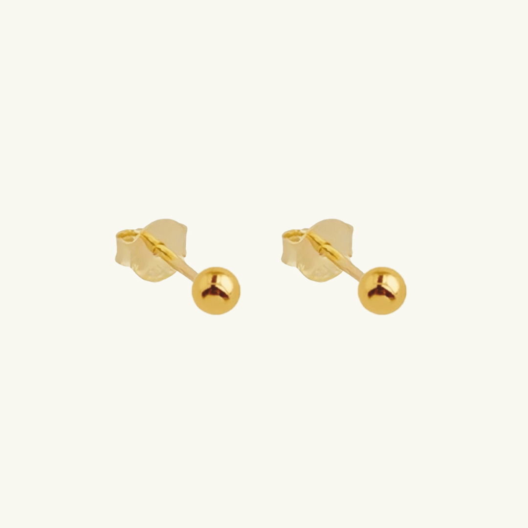 BASIC STUD EARRING