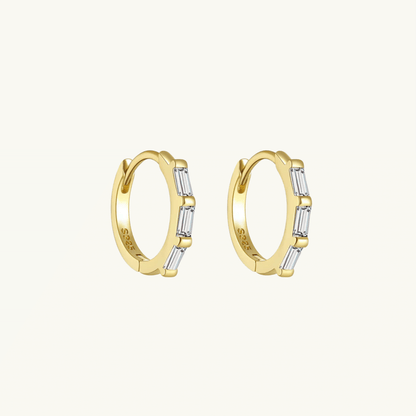 SMALL SHINY SQUARE HOOP EARRING