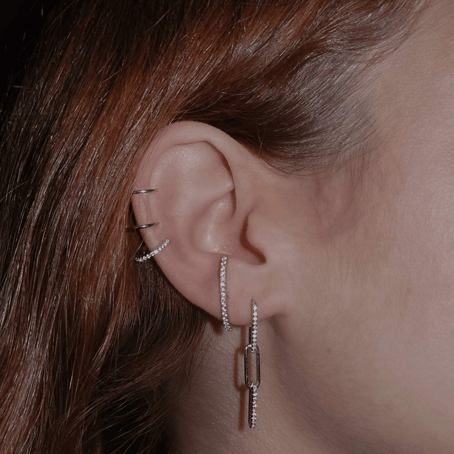 SHINY LINKED CHAIN EARRING